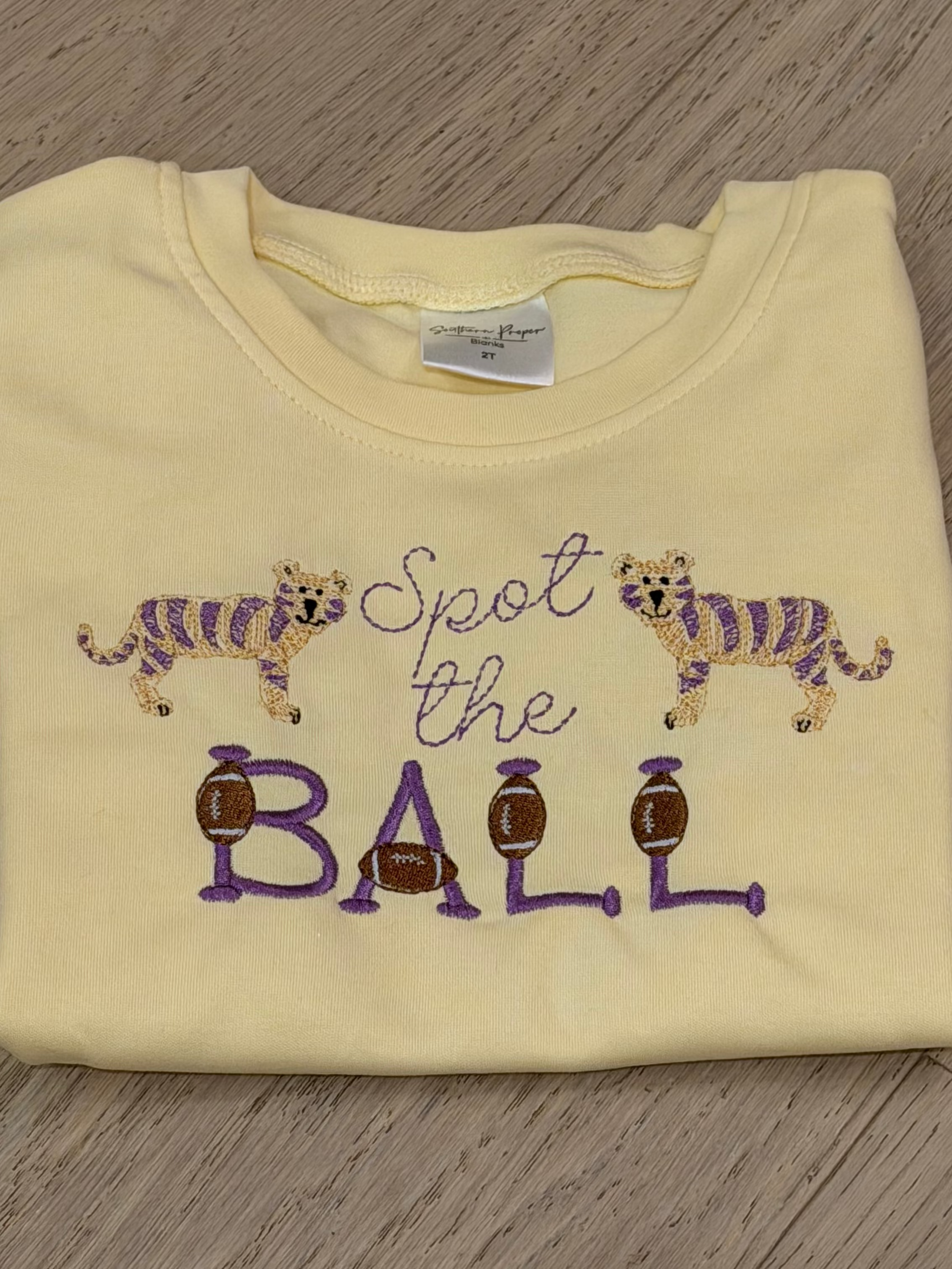 Spot the Ball embroidered T-shirt